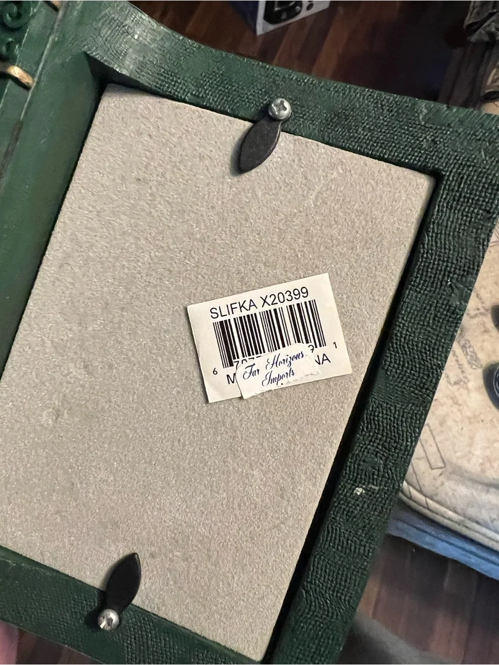 Wolf Frame - Picture 3 of 3